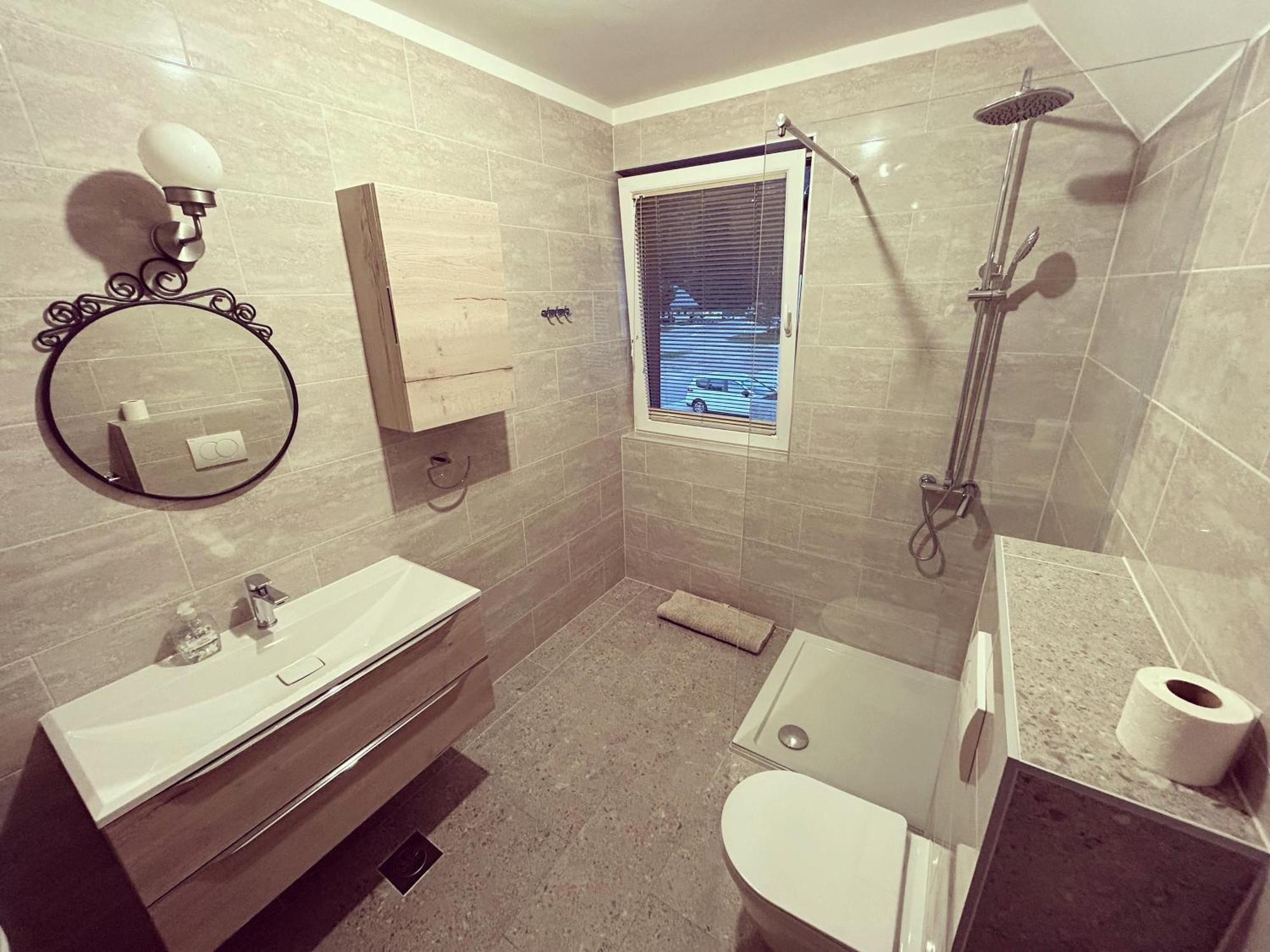 Apartment And Rooms Maraton クランスカゴーラ エクステリア 写真