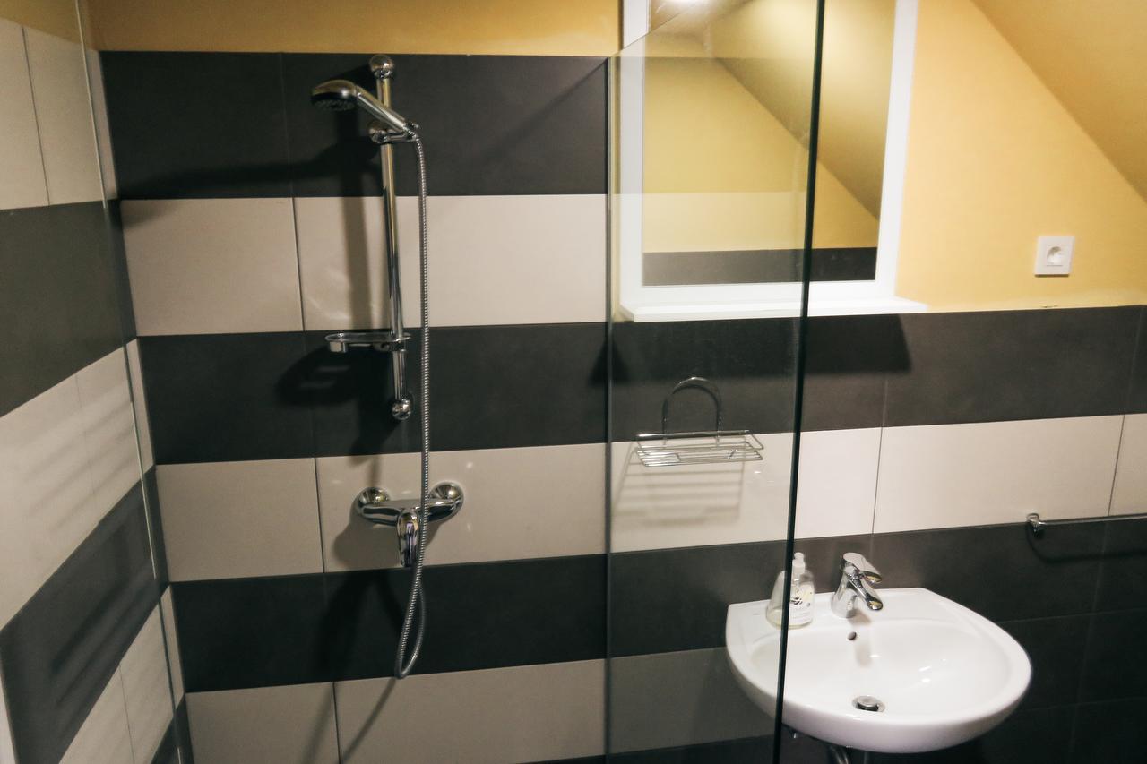Apartment And Rooms Maraton クランスカゴーラ エクステリア 写真